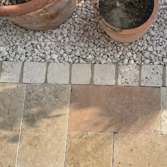 Bordure en travertin Nova vieilli