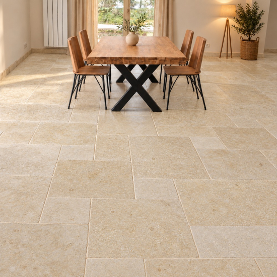 Carrelage en pierre Royal beige vieilli