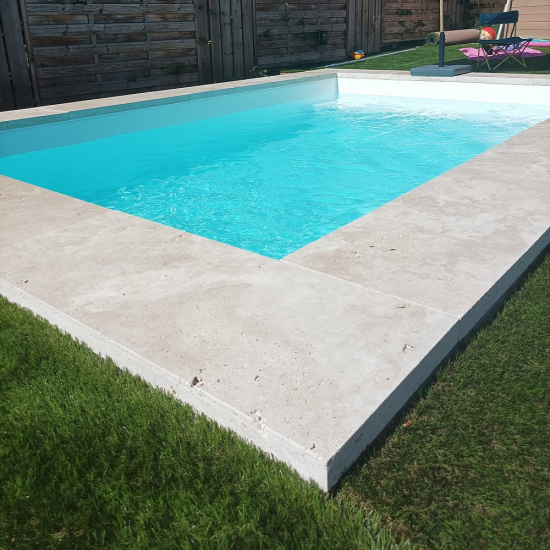 Marche en Travertin Impéria ép.5.00 cm 