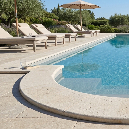 Margelle bain romain Bois doré sablé brossé