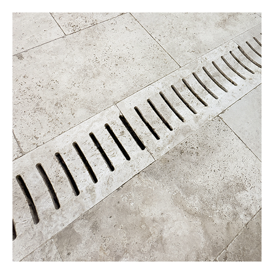 CANIVEAU travertin Impéria adoucie 25 x 61 ép.3 cm
